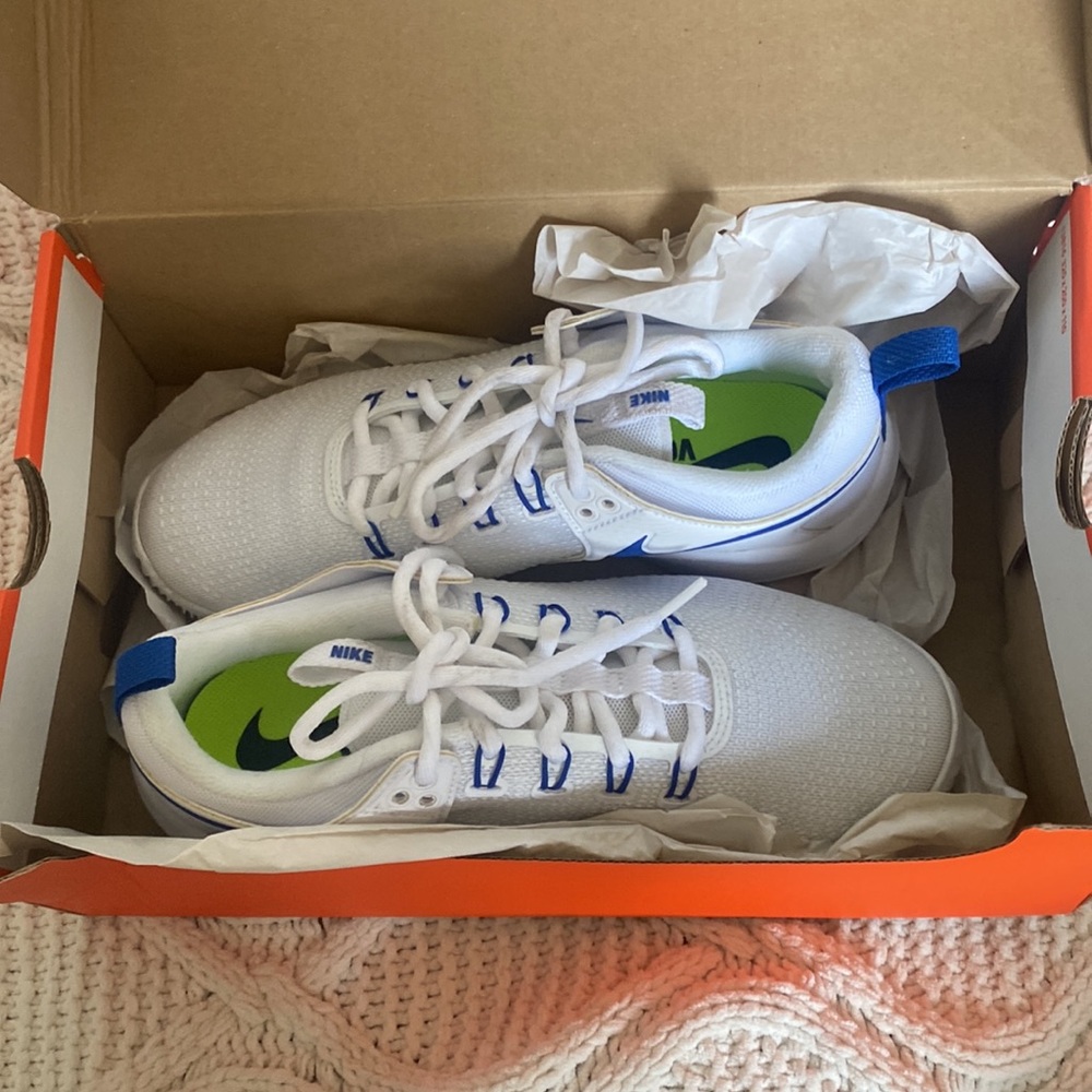 Women's Nike Zoom HyperAce 2 Volleyball Shoes Size 7